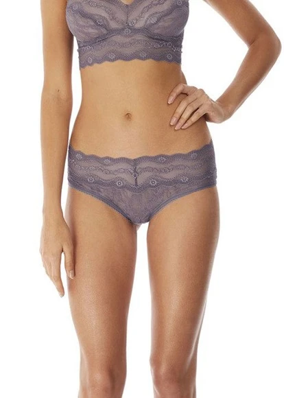 B.Tempt'd Lace Kiss Shark Hipster Brief B.Tempt'd 3 B.Tempt'd Lace Kiss Shark Hipster Brief B.Tempt'd