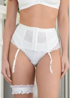 Pour Moi Divine Front Fastening Suspender Belt Pour Moi